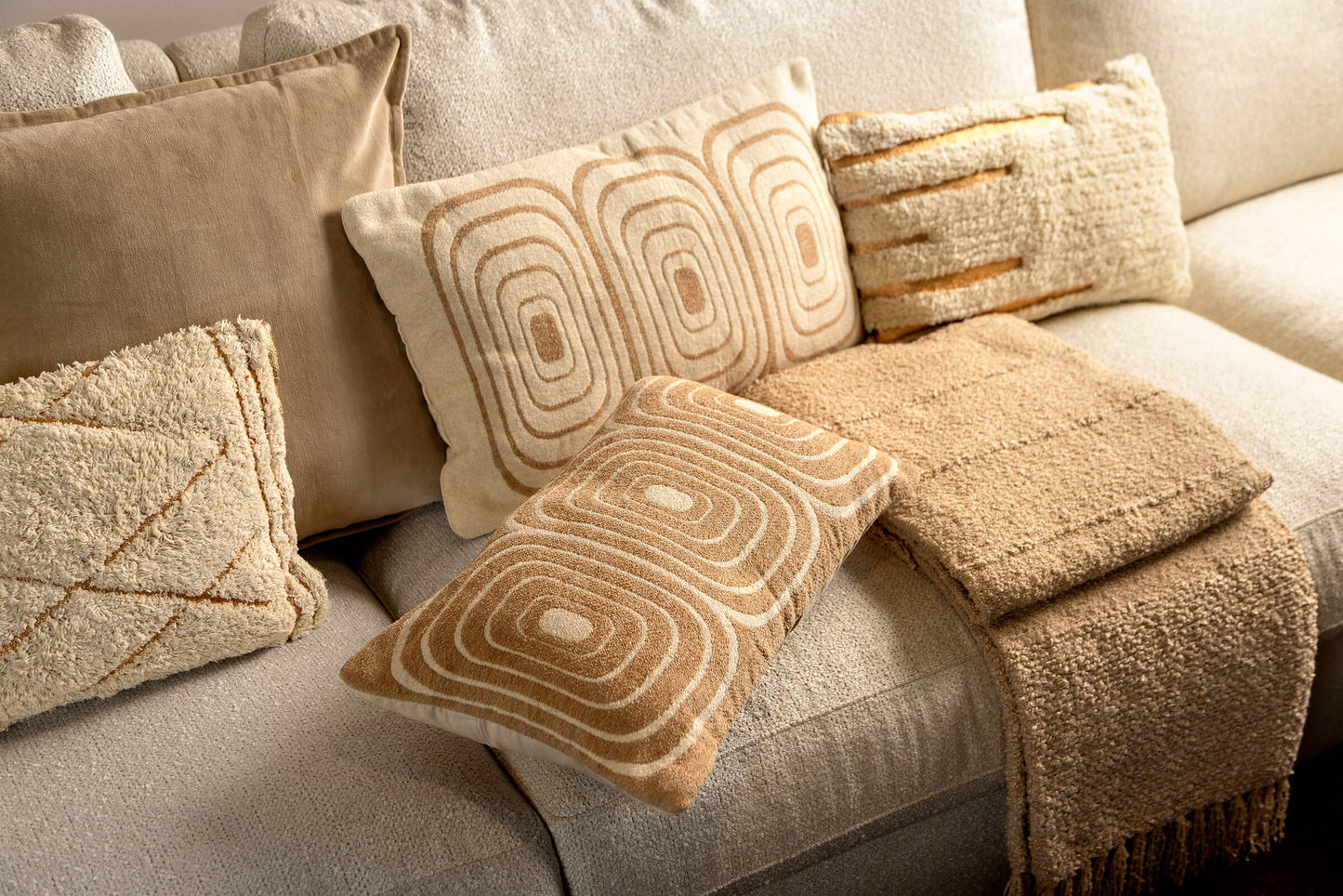 Decorative cushion Eliana